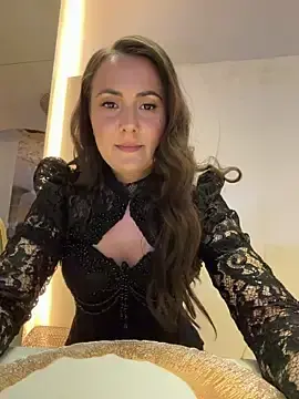 Stripchat Live Sex Cam of BrunetteNymph