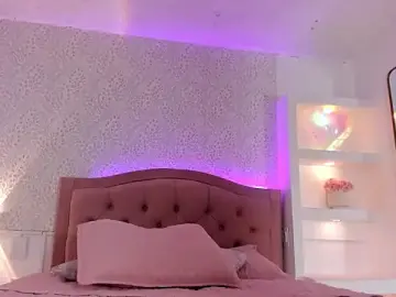 Stripchat Watch Live Sex Cams of layla-Play