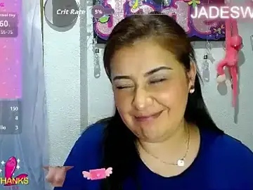 Stripchat Free Porn Cam of JADE_SWEET2