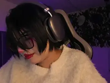 Stripchat Live Sex of Kitty_Gang