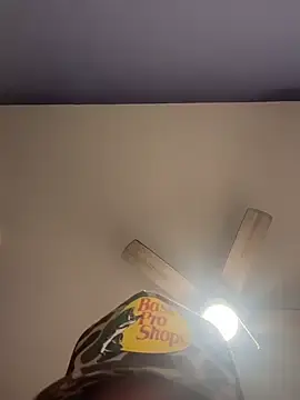Stripchat Best live sex cam show of HungStr8Lightskin