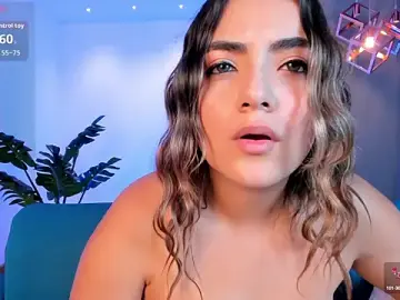 Stripchat Adult Webcam of IsabellaaJoness