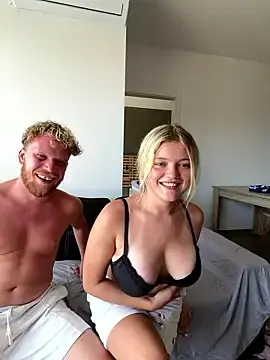 Stripchat Live Sex of NickyGold_Official