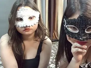 Stripchat Free Live Porn of AvanYa_1