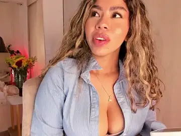 Stripchat Live Porn of Melina_Ferrer1