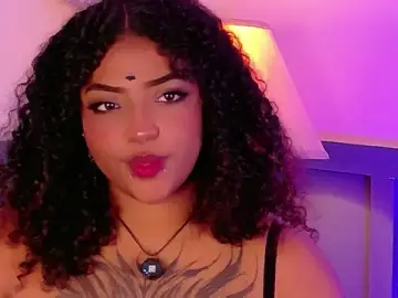 Stripchat Live Sex Cam of Cristal-Jonnes