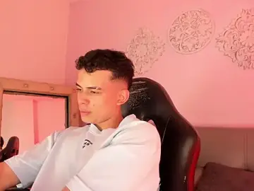 Stripchat Live Porn of Matheww_strong