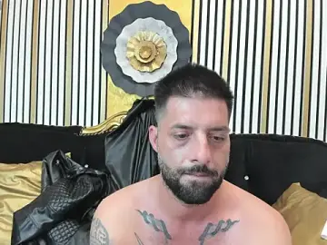 Stripchat Live Porn of TommyDum