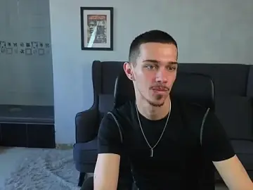 Stripchat Live Porn of KaydenDrew