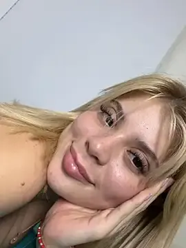 Stripchat Adult Webcam of _Alicee_1