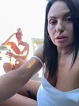Stripchat Free Live Porn of KimKelly13