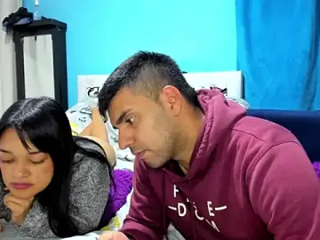 Stripchat Live Porn of LazyandSniffer28