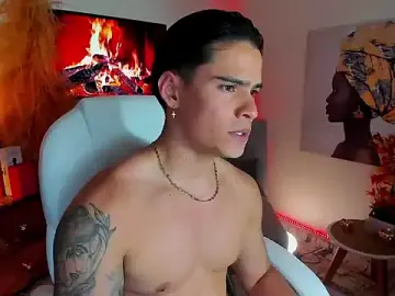 Stripchat Free Porn Cam of Matias_Murrier