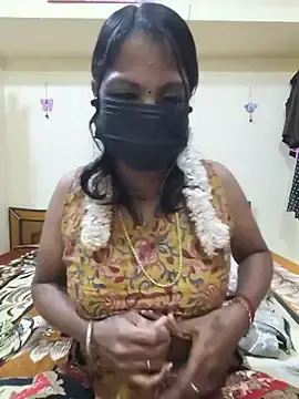 Stripchat Watch Live Sex Cams of Tamil_Ishu