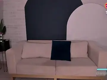 Stripchat Live Sex of ArianaNova