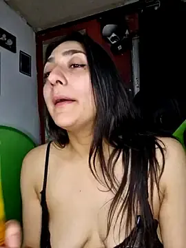 Stripchat Live Porn of MaiaExotic