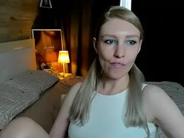 Stripchat Best live sex cam show of ReginaAmour