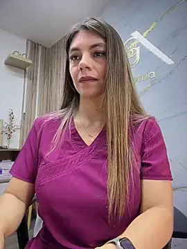 Stripchat Free Porn Cam of alicee16