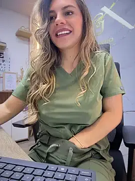 Stripchat Live Porn of alicee16