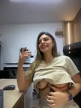Stripchat Adult Webcam of alicee16