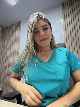 Stripchat Live Sex of alicee16
