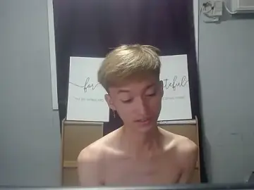 Stripchat Nude Webcam of Fem_phiLboy69