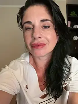Stripchat Live Sex Cam of Eva_Pearl