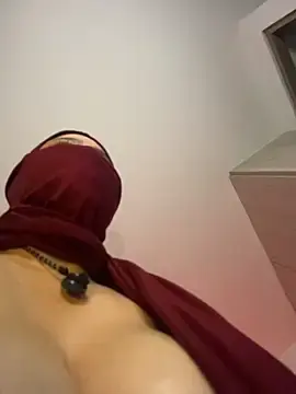 Stripchat Nude Webcam of amaal_