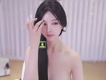 Stripchat Watch Live Sex Cams of 2Zoe