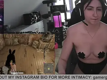 Stripchat Watch Live Sex Cams of Gamergirl-Linela