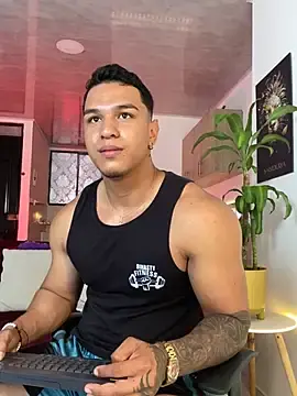 Stripchat Sex Chat of Taylor_John