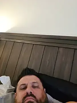 Stripchat Free Live Porn of Roddog18