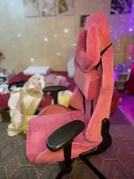 Stripchat Free Porn Cam of DenisHailey