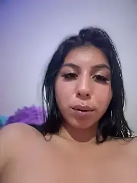 Stripchat Adult Webcam of ariella_lov