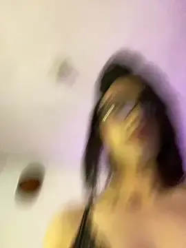 Stripchat Free Live Porn of melissa_hot21