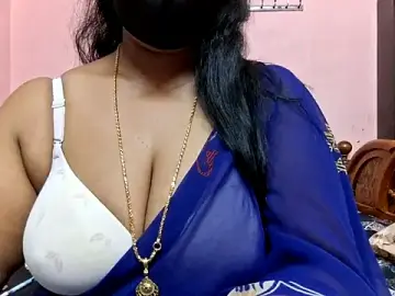 Stripchat Sex Chat of yamini_sexy