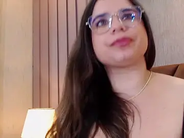 Stripchat Free Porn Cam of ThaniaJones