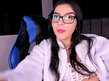 Stripchat Adult Webcam of CarolinaKallewar