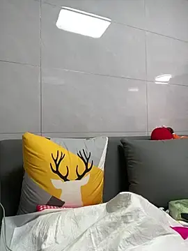 Stripchat Live Sex Cam of Puting_q