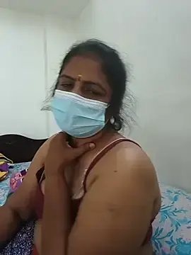 Stripchat Free Porn Cam of tamil_manjalmaami