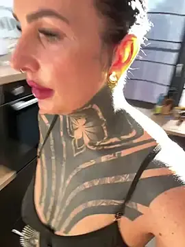 Stripchat Free Porn Cam of KathaleaNoir