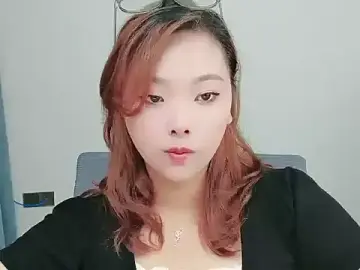 Stripchat Sex Cam of Anya666_8