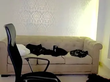 Stripchat Watch Live Sex Cams of MaxKaiden