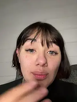 Stripchat Watch Live Sex Cams of Abrildqquino