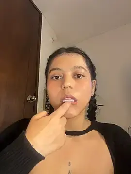 Stripchat Best live sex cam show of Naiara_sex