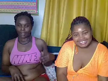 Stripchat Sex Cam of Sue_pretty00