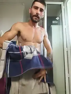 Stripchat Adult Webcams of Hugo-hetero34