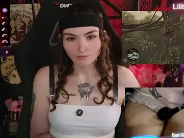 Stripchat Live Sex Cam of Lilithara666