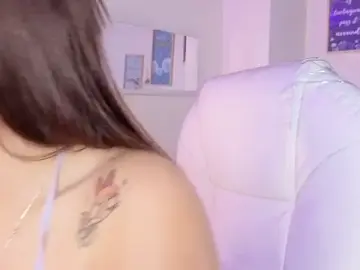 Stripchat Watch Live Sex Cams of bluee_hazell
