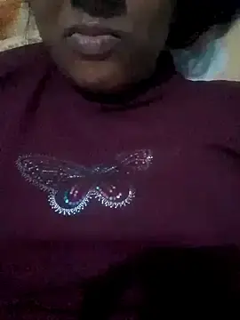 Stripchat Adult Video Chat of khusii_09